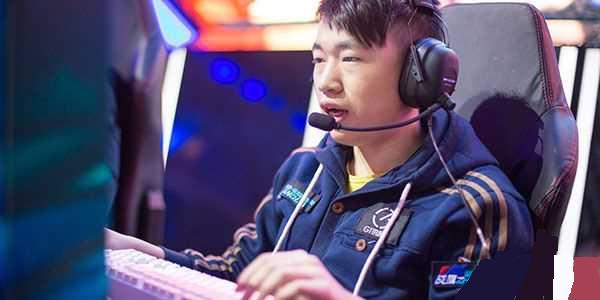 他的身体素 他的身体素